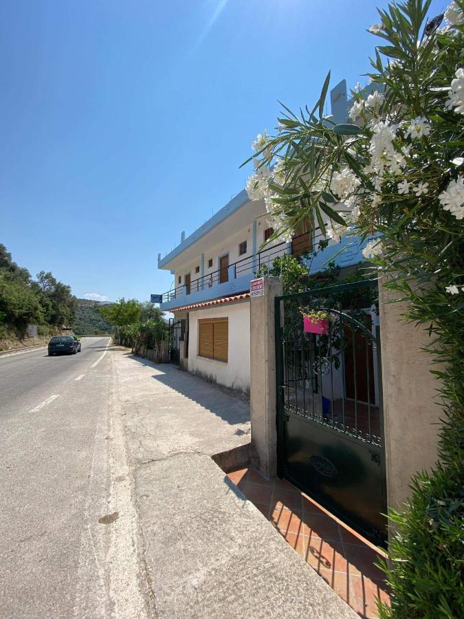 Shenmiter Lukove Διαμέρισμα Εξωτερικό φωτογραφία