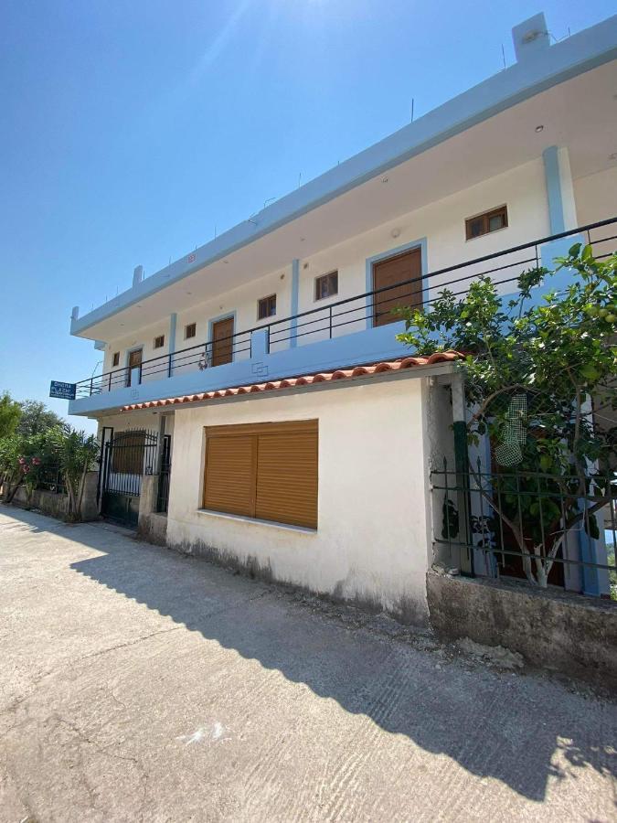 Shenmiter Lukove Διαμέρισμα Εξωτερικό φωτογραφία